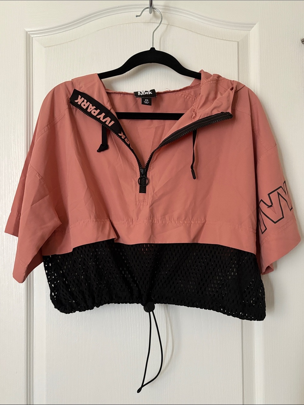 IVY PARK Dusty Pink Cropped Pullover with Black Mesh Hem
